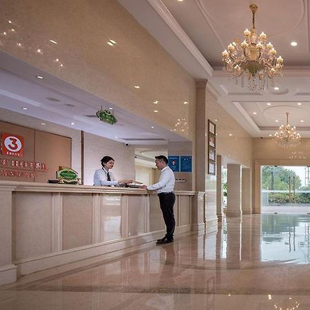 Vienna 3 Best Hotel Dongguan Liaobu Veicle City Exterior photo